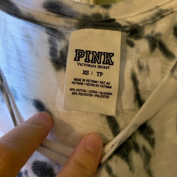 COPY - Victoria’s Secret PINK: NWOT Tie Dye tank top - Picture 2 of 7